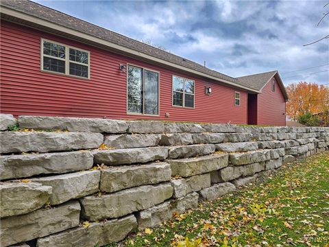 Tiny photo for 21 Wedgeworth Drive, West Monroe, NY 13167 (MLS # S1648287)