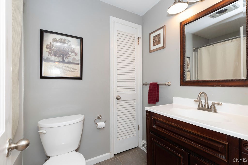 106 Hillside Way, Camillus, New York image 35