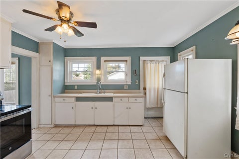 Tiny photo for 217 E Warrington Road, Syracuse, NY 13205 (MLS # S1715283)