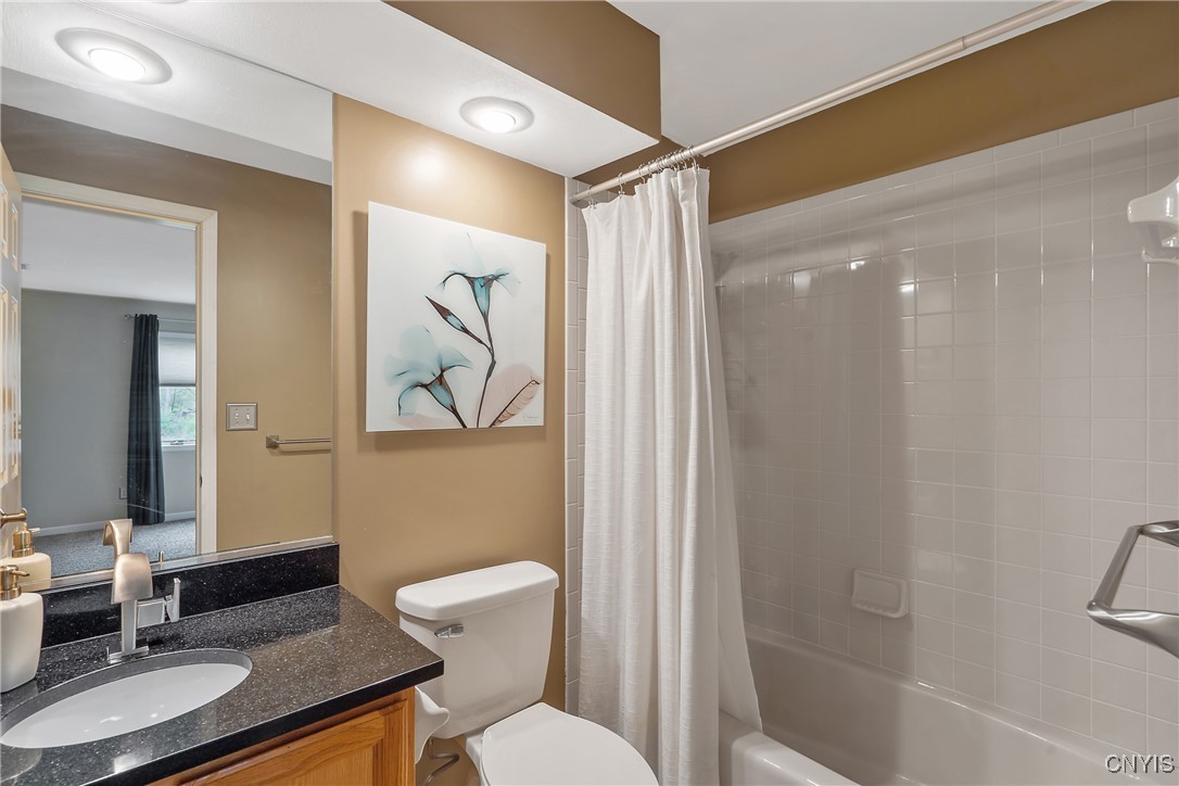 415 White Heron Circle, Manlius, New York image 33