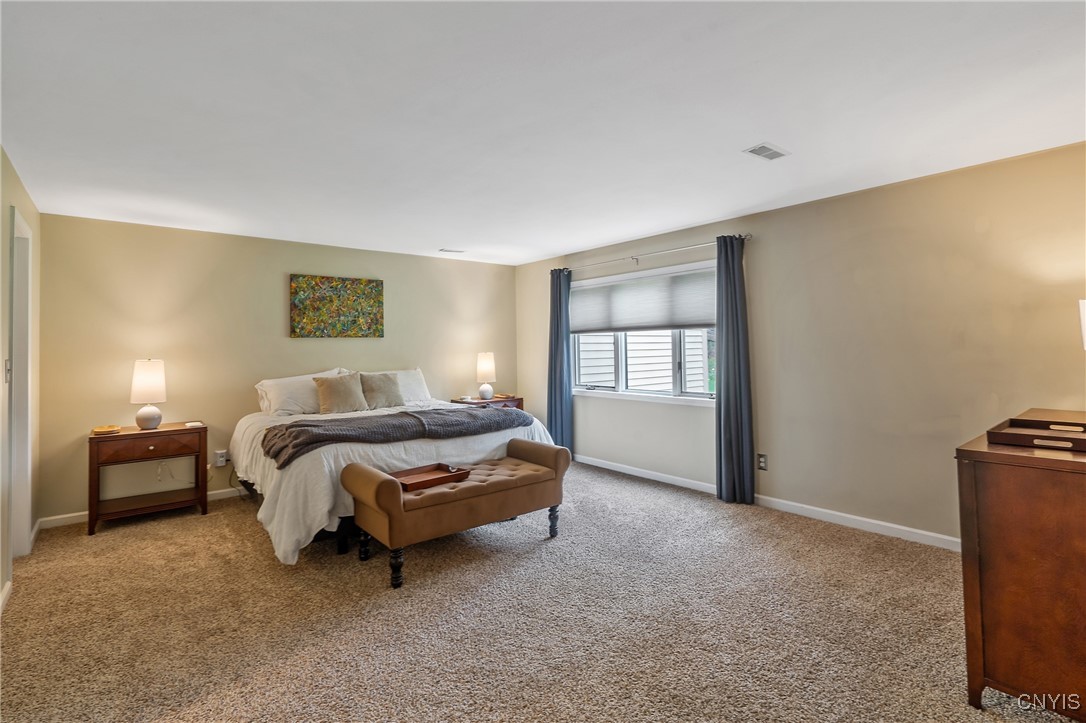 415 White Heron Circle, Manlius, New York image 31