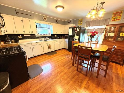 Tiny photo for 136 N Fulton Street, Auburn, NY 13021 (MLS # S1689190)