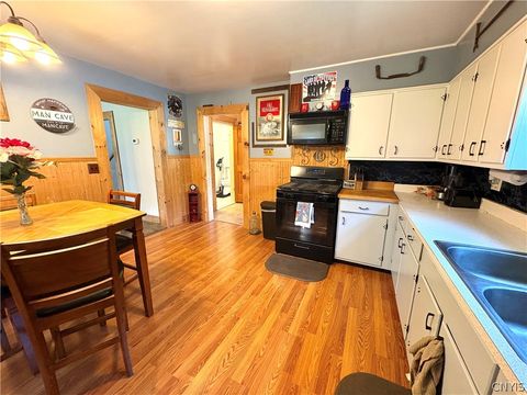 Tiny photo for 136 N Fulton Street, Auburn, NY 13021 (MLS # S1689190)