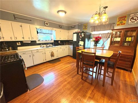 Tiny photo for 136 N Fulton Street, Auburn, NY 13021 (MLS # S1689190)