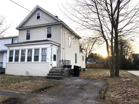 423 Wendell Terrace, Syracuse, NY 13203 - #: S1593120