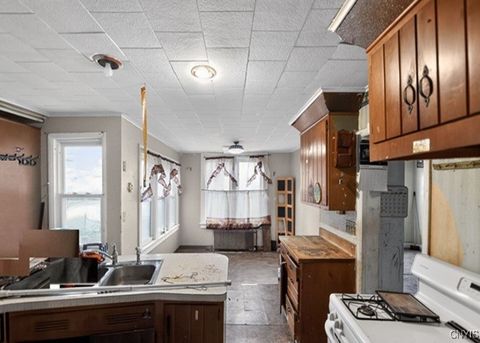 Tiny photo for 2732 Green Street, Brutus, NY 13166 (MLS # S1655643)