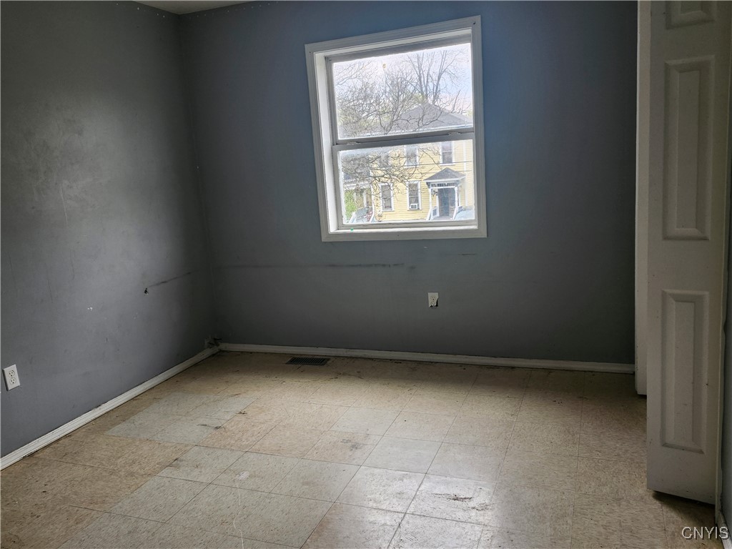 310 Merriman Avenue, Syracuse, New York image 18