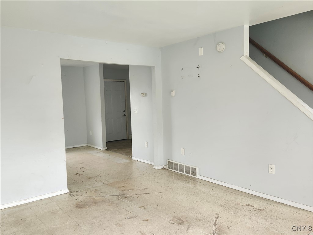 310 Merriman Avenue, Syracuse, New York image 5