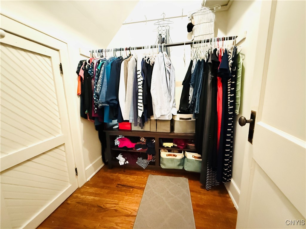 Cortland, New York 13045, United States, 3 Bedrooms Bedrooms, ,2 BathroomsBathrooms,Residential,Pending,212286