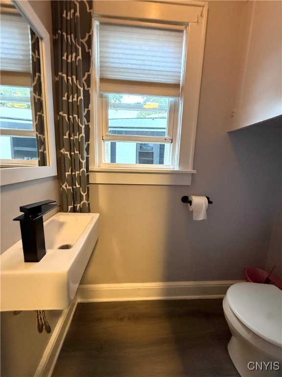 Cortland, New York 13045, United States, 3 Bedrooms Bedrooms, ,2 BathroomsBathrooms,Residential,Pending,212286