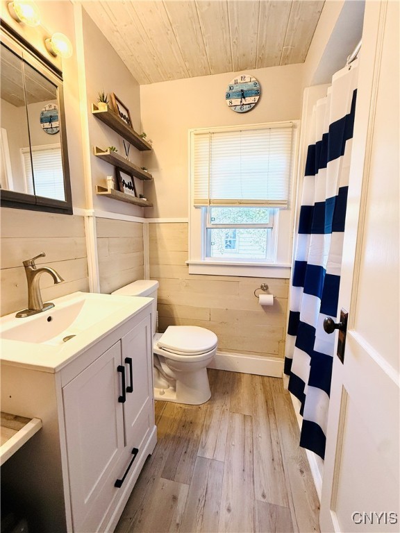 Cortland, New York 13045, United States, 3 Bedrooms Bedrooms, ,2 BathroomsBathrooms,Residential,Pending,212286