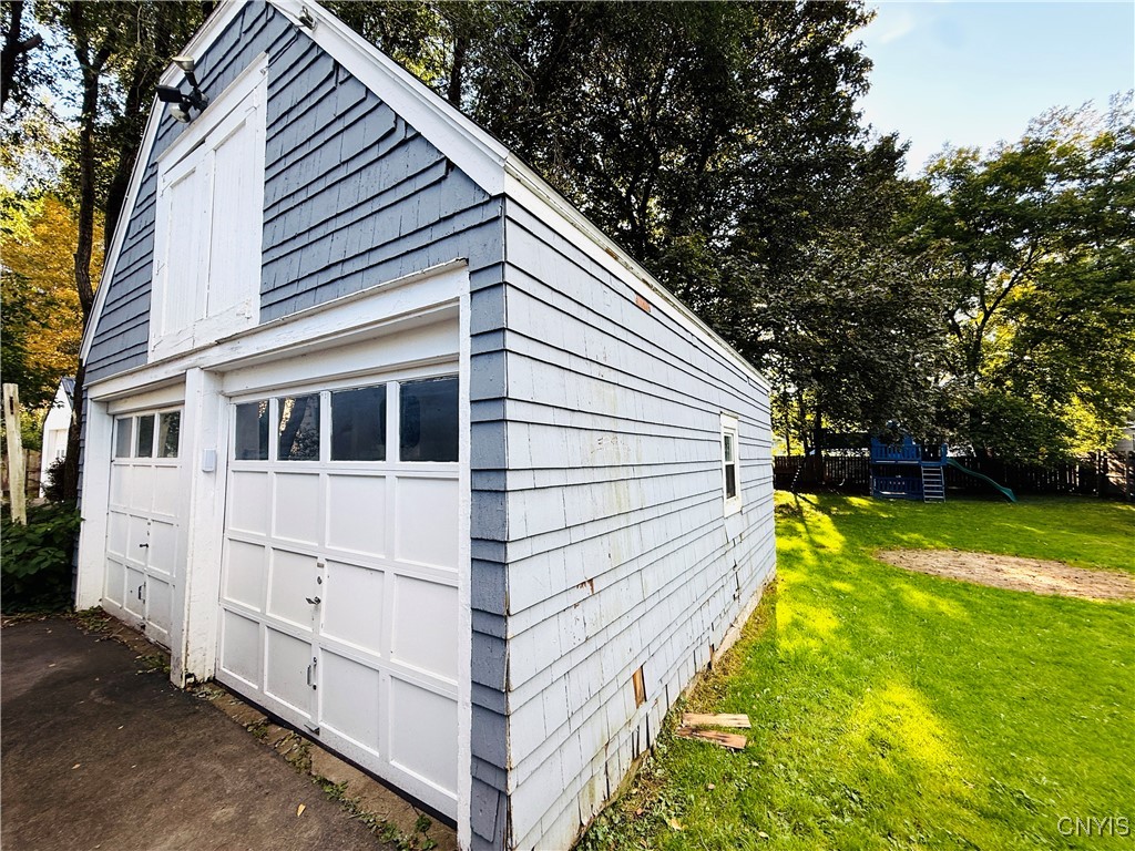 Cortland, New York 13045, United States, 3 Bedrooms Bedrooms, ,2 BathroomsBathrooms,Residential,Pending,212286