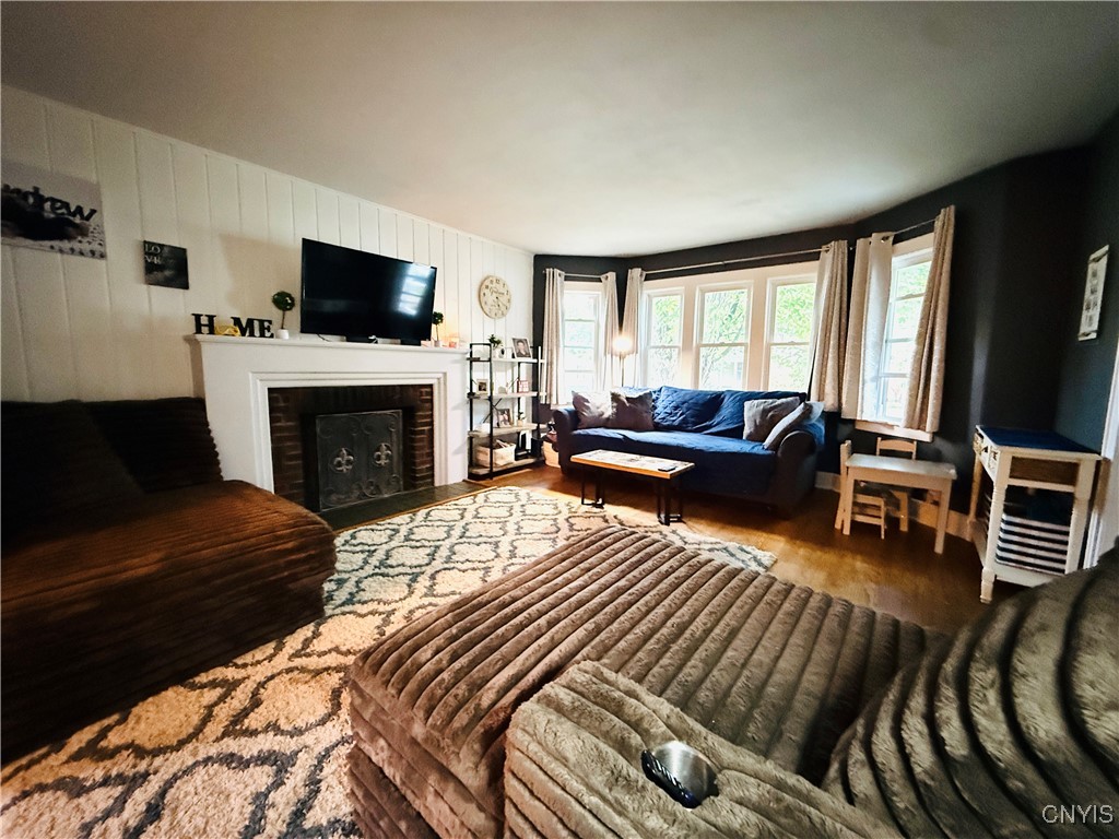 Cortland, New York 13045, United States, 3 Bedrooms Bedrooms, ,2 BathroomsBathrooms,Residential,Pending,212286