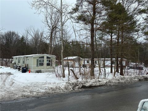 Multifamily For Sale - 238 Durbin Road<br/> Hannibal, NY 13074