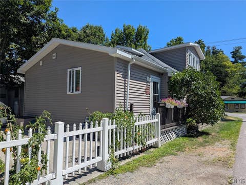 Tiny photo for 1401 Vienna Road, Vienna, NY 13157 (MLS # S1709270)