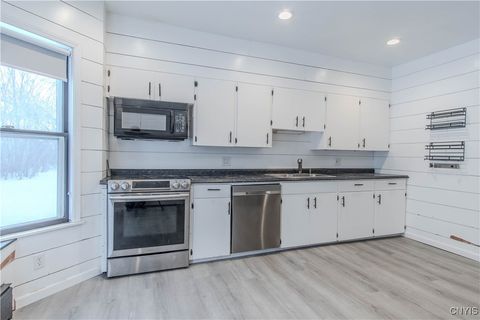 Tiny photo for 211 W Lynde Street, Watertown City, NY 13601 (MLS # S1653170)