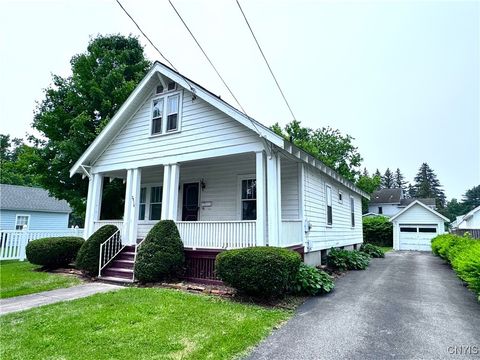 2816 Ferndale Place Utica NY 13501