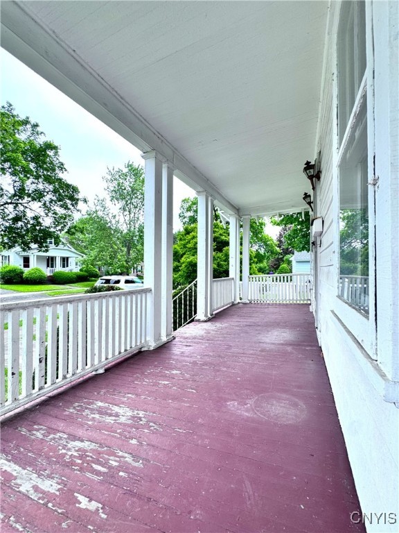 2816 Ferndale Place