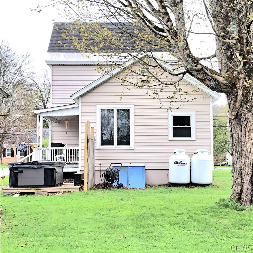 2907 Main Street