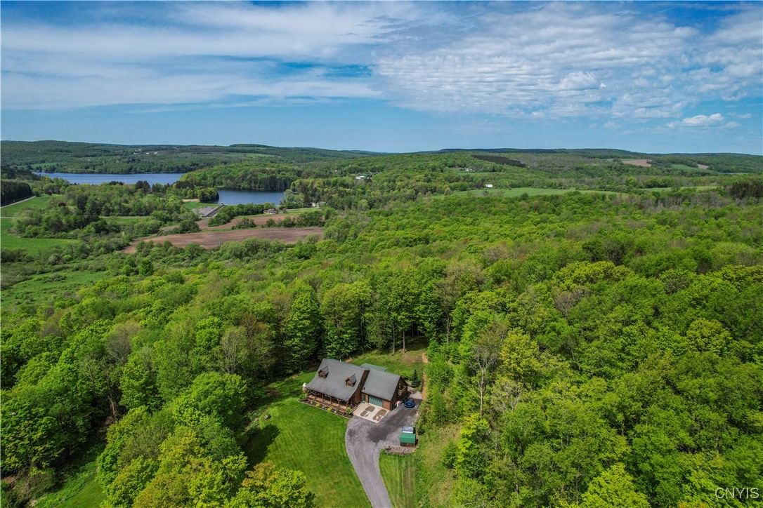 2957 Roberts Road, Eaton, New York image 2