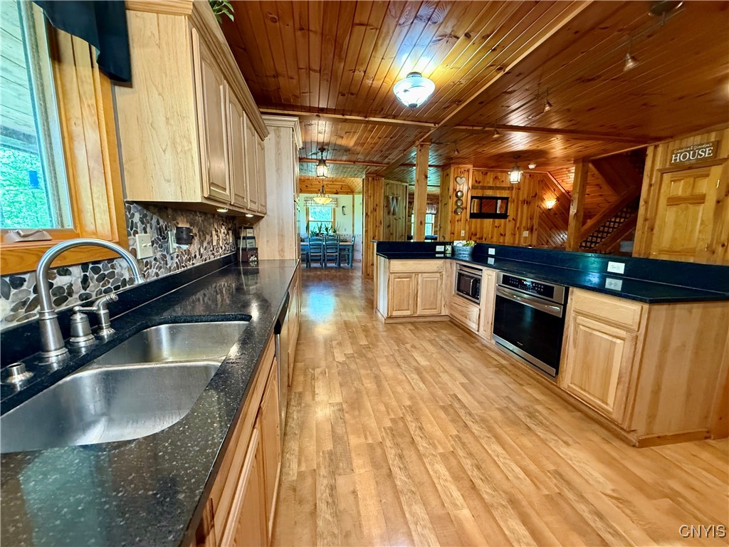 2957 Roberts Road, Eaton, New York image 16