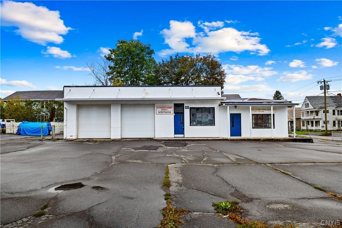 1500 Sunset Avenue