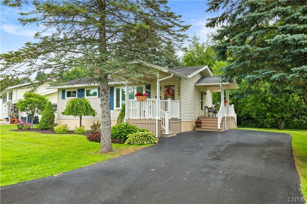 Photo of 400 Homestead Drive, Utica, NY 13502 (MLS # S1695213)
