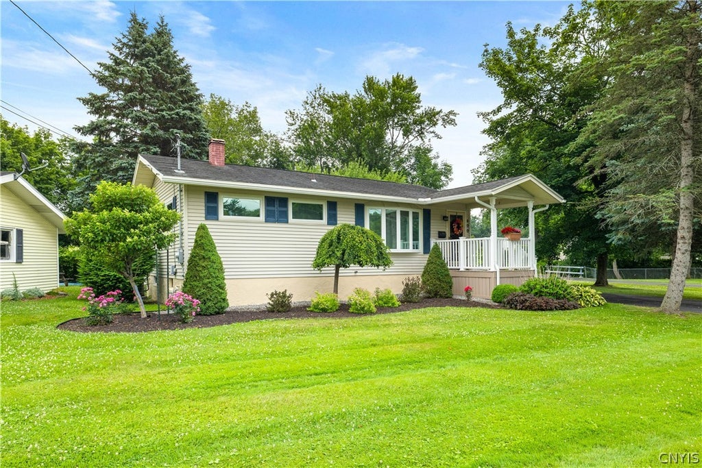 Photo of 400 Homestead Drive, Utica, NY 13502 (MLS # S1695213)