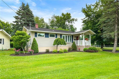Homes For Sale - 400 Homestead Drive<br/> Oneida County, Utica, NY 13502