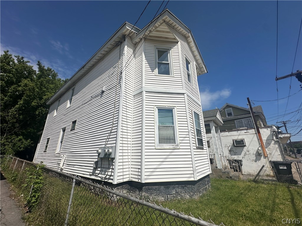 1506 Lodi Street