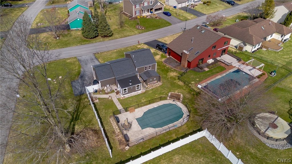 Photo of 129 Bent Tree Lane, Van Buren, NY 13027 (MLS # S1668984)