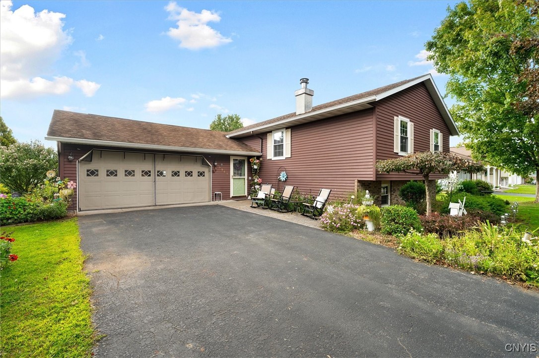 7989 Northwood Drive