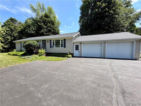 Homes For Sale - 15456 Fuller Road<br/> Jefferson County, Adams, NY 13606