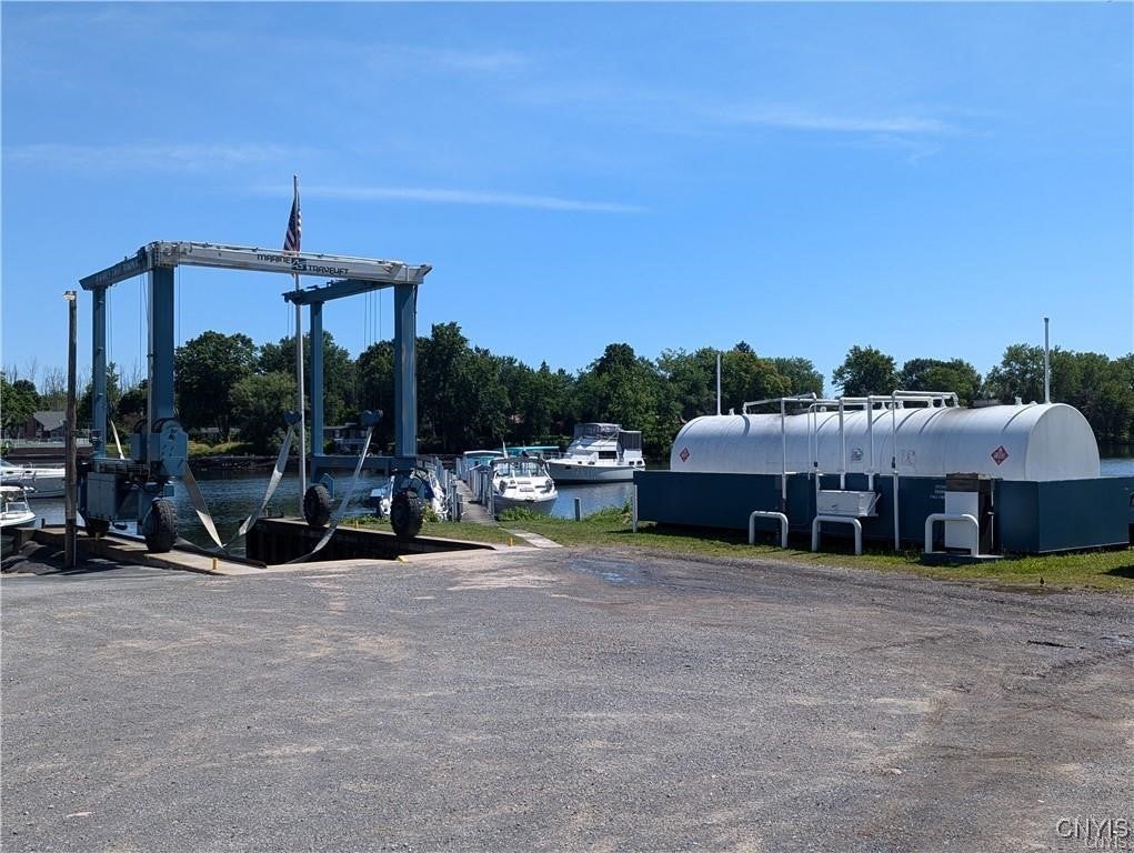 9170 Horseshoe Island Road
