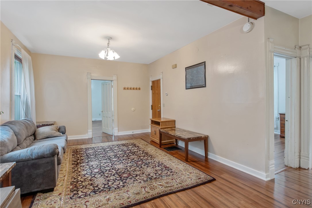 136 Bassett Street