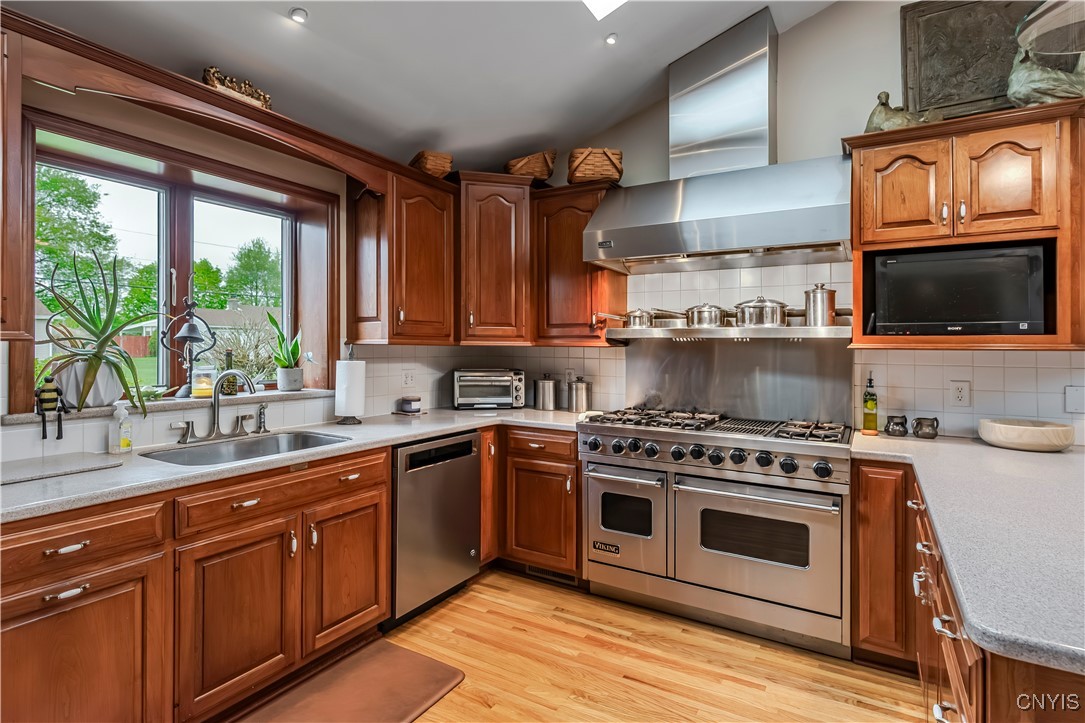 422 Sunlit Terrace, Utica, New York image 20