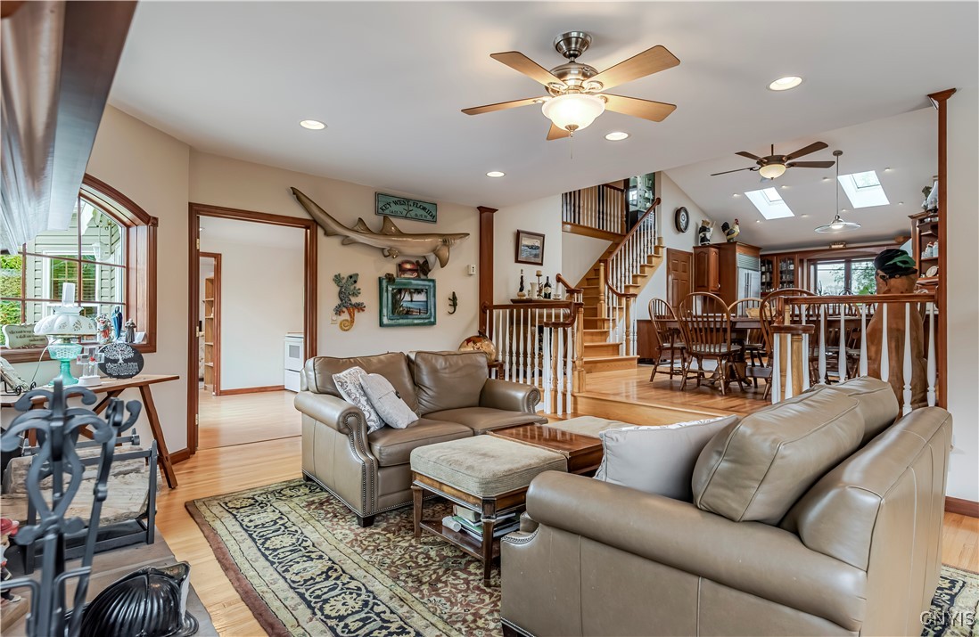 422 Sunlit Terrace, Utica, New York image 26