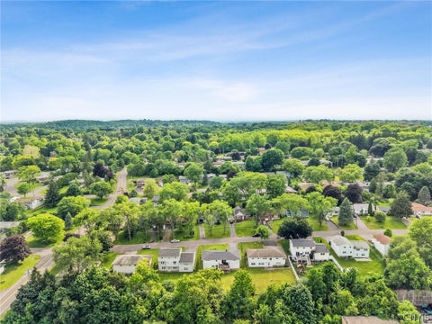 Tiny photo for 308 Stanton Drive, DeWitt, NY 13214 (MLS # S1689587)