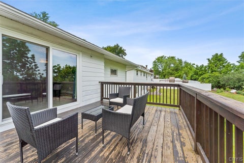 Tiny photo for 308 Stanton Drive, DeWitt, NY 13214 (MLS # S1689587)
