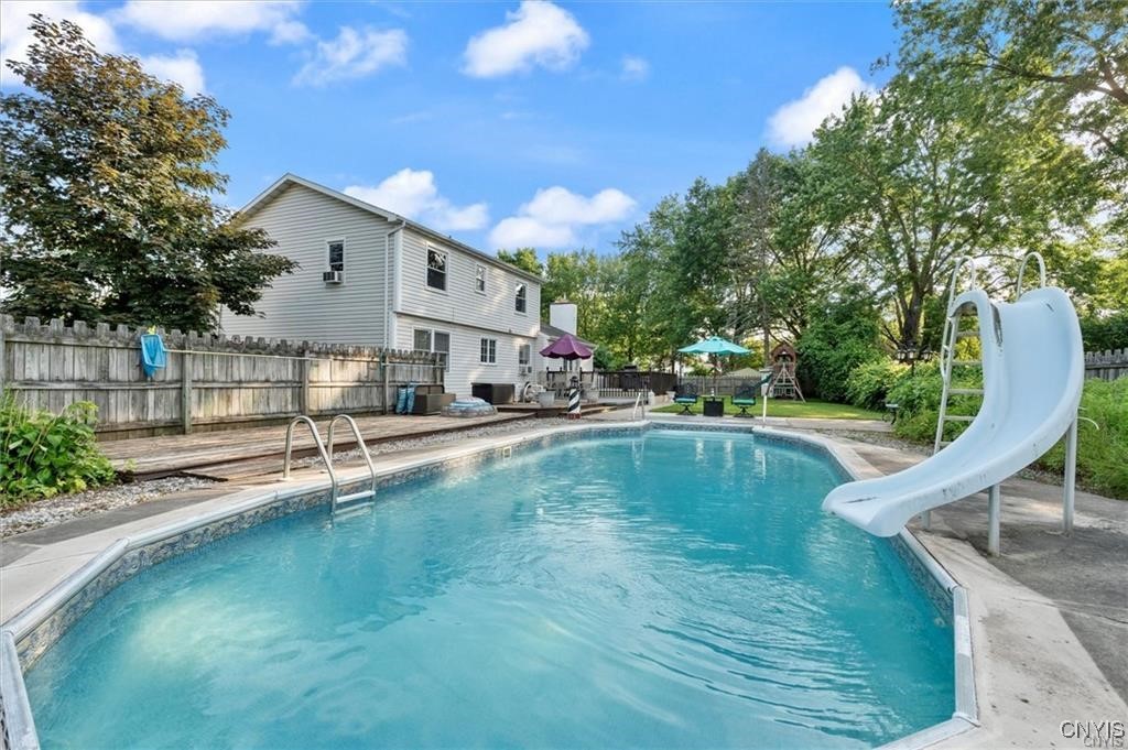 5471 Boxford Circle, Clay, New York image 36
