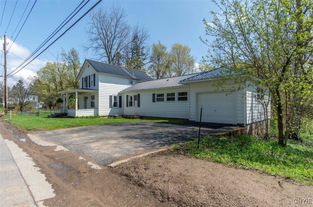 83 Salisbury Street, Sandy Creek, New York image 4