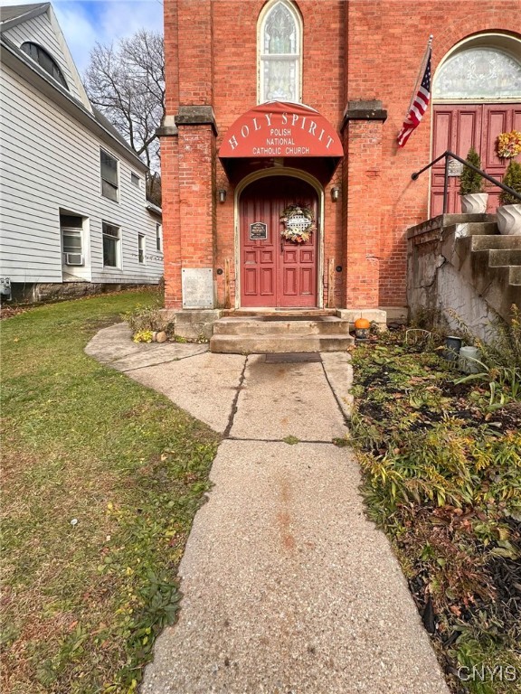 618 E Gansevoort Street