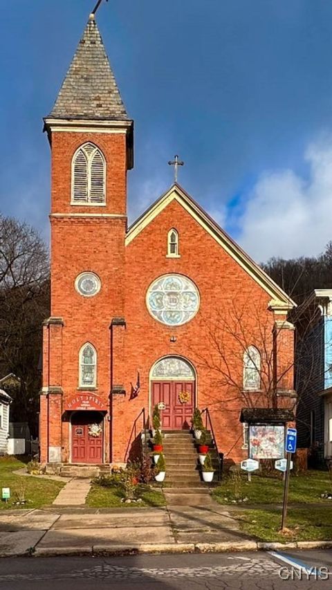 618 E Gansevoort Street Little Falls NY 13365