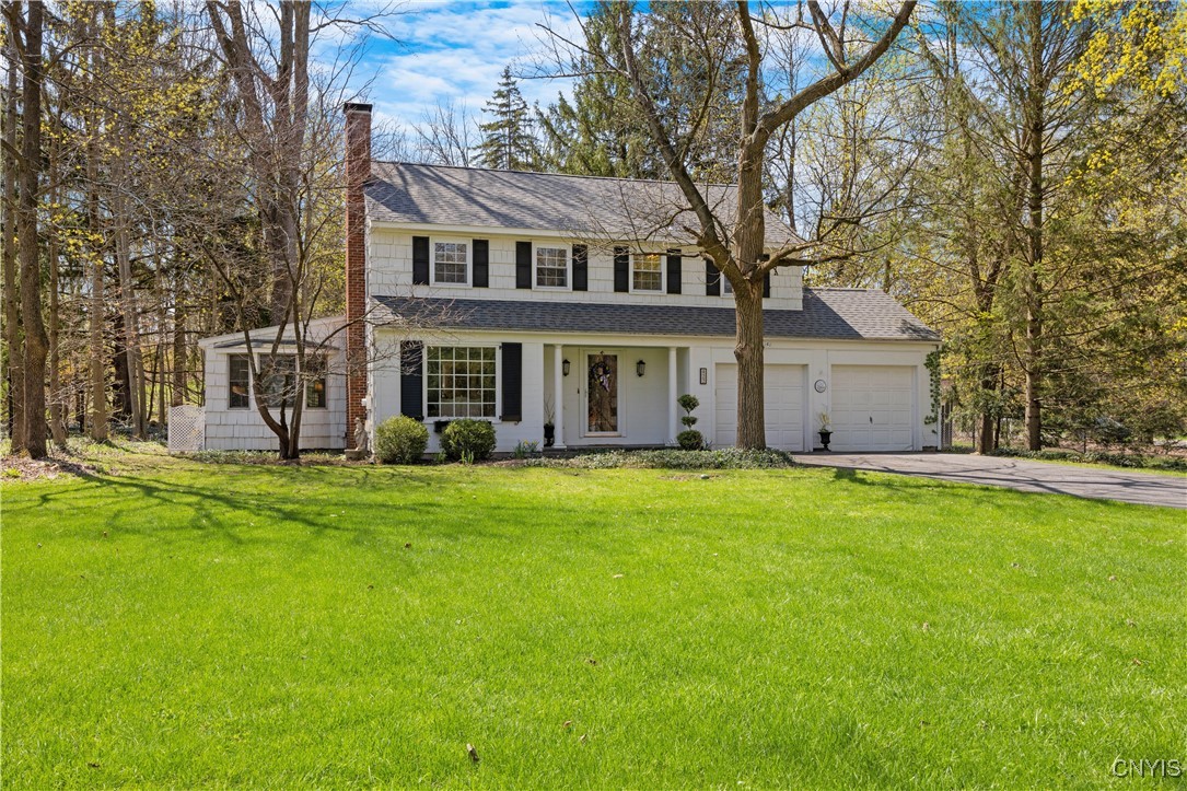 422 Salt Springs Road, Manlius, New York image 1