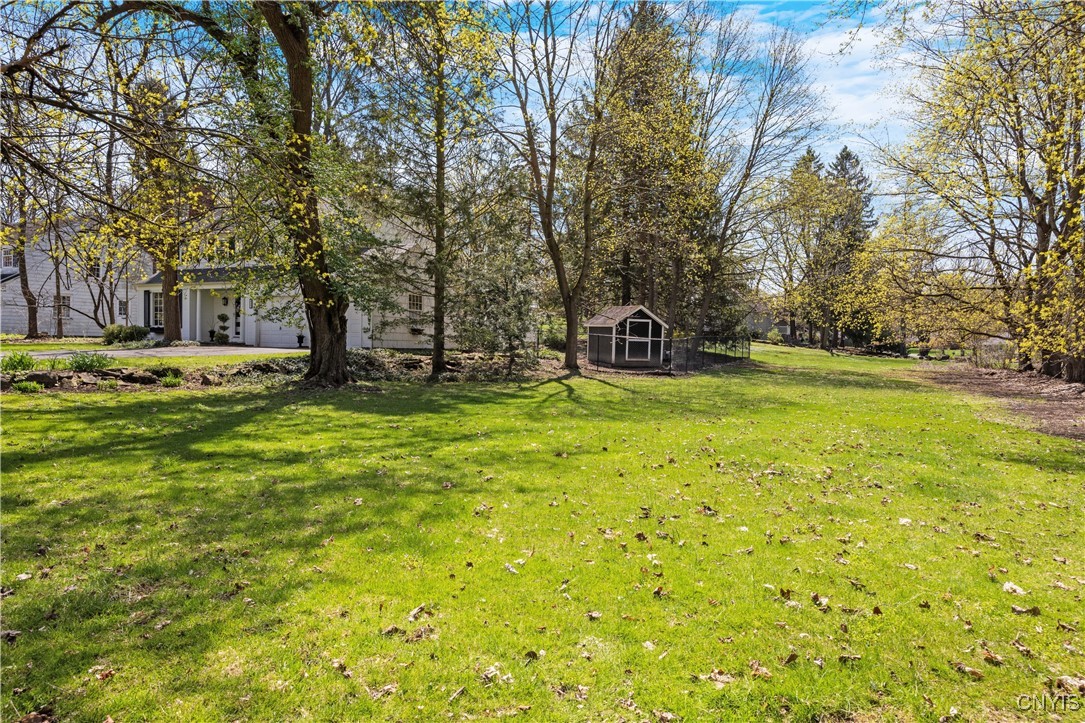 422 Salt Springs Road, Manlius, New York image 3