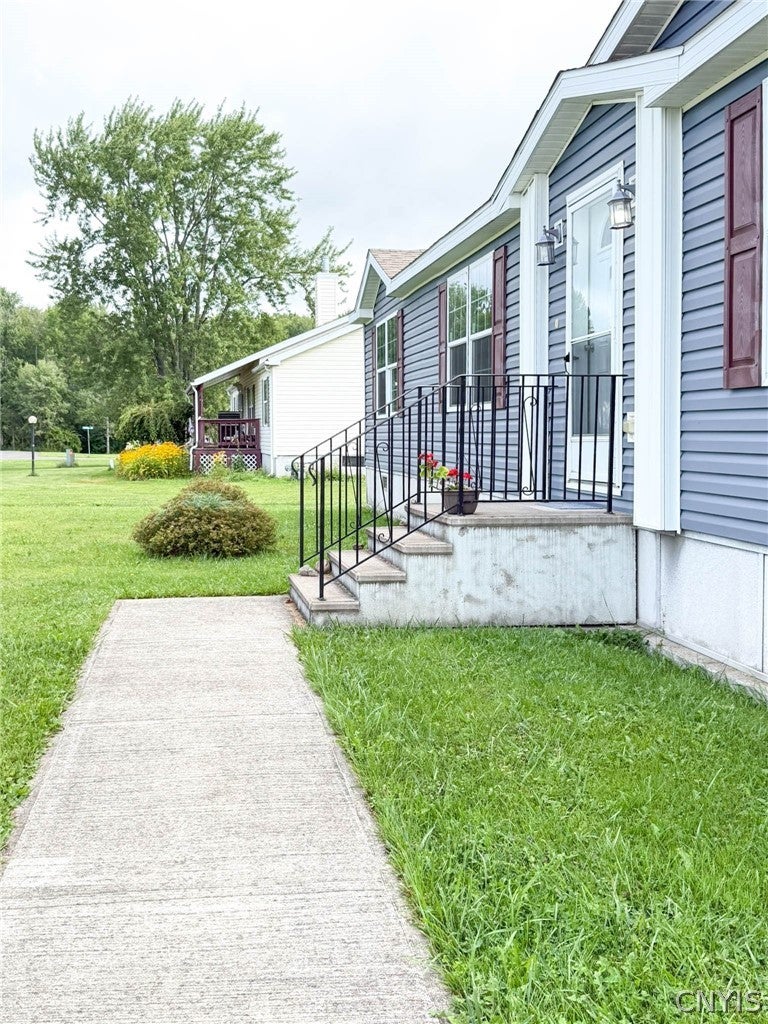 13 Greentree Boulevard
