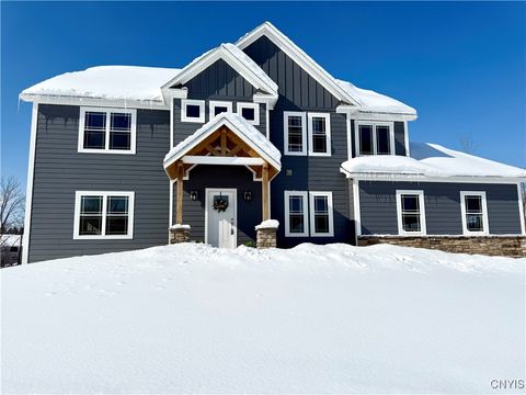 8206 Harkins Court, Lysander, NY 13027 - MLS#: S1565739