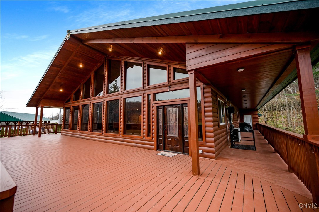 289 Twin Ponds Drive, Newport, New York image 5