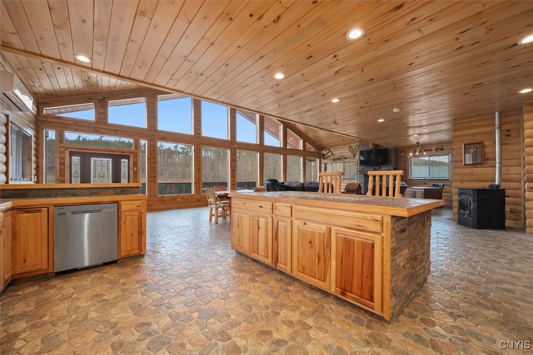 289 Twin Ponds Drive, Newport, New York image 17