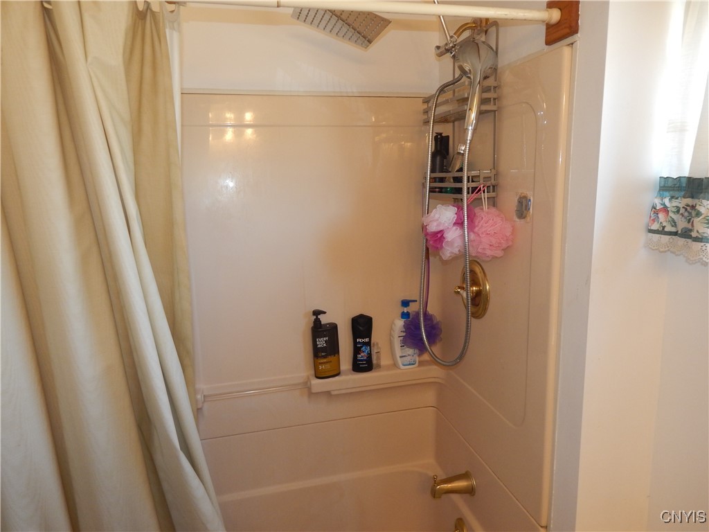520 Stinard Avenue, Syracuse, New York image 33